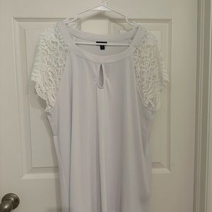 Torrid white keyhole top with lace sleeves.